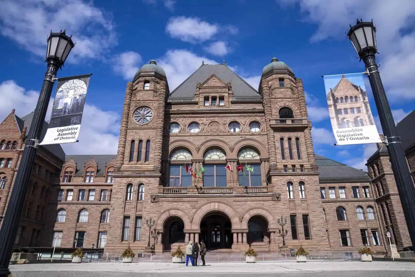 Ontario eyes involuntary addiction treatment for people in jail, on parole, probation [Video]
