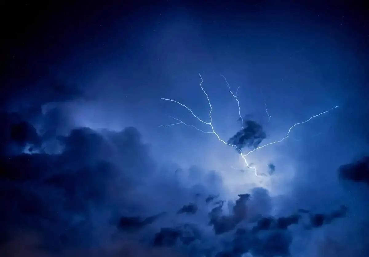 May 1 weather: More thunderstorms possible across southern Ontario [Video]