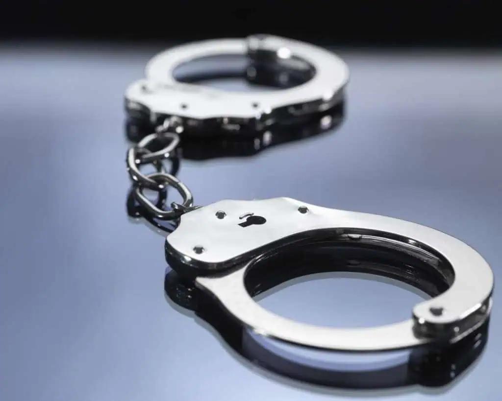 Woman arrested after employee assaulted, hotel trashed in Ontario, police say [Video]
