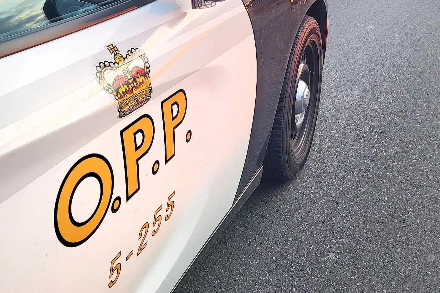6 suspects wanted following home invasion in Ontario town [Video]