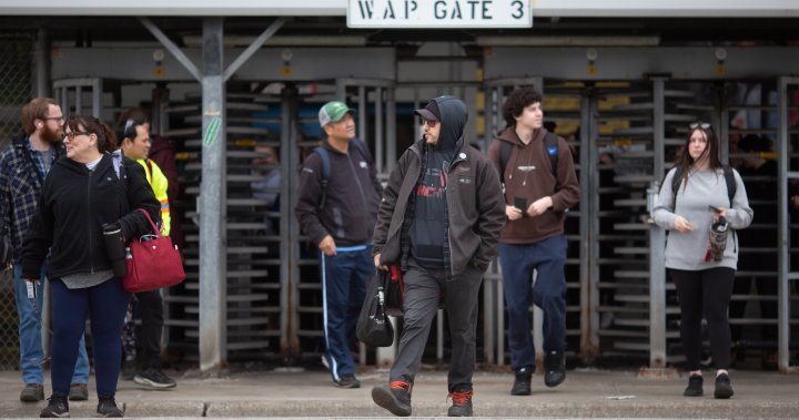 Stellantis auto plant in Ontario set for another week-long shutdown [Video]