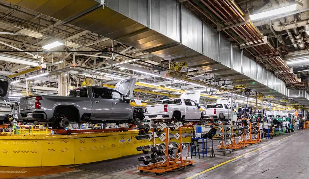 Diversification will help Ontario automotive heartland survive GM layoffs: mayor [Video]