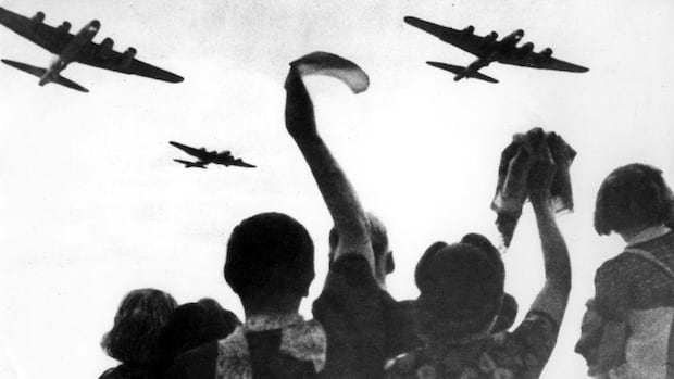 Events in P.E.I. to mark 80th anniversary of liberation of the Netherlands [Video]