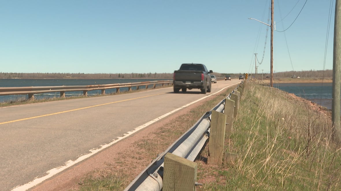 Lennox Island First Nation plans repairs to aging bridge to keep it going until replacement built [Video]