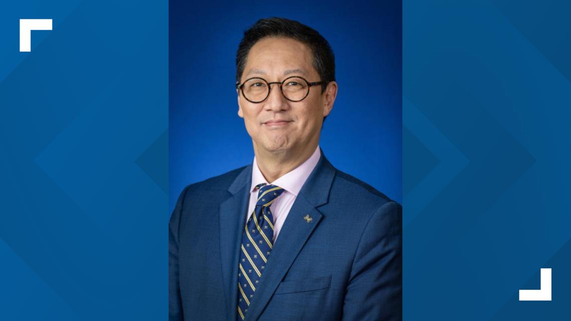 UF officials name finalist for president [Video]