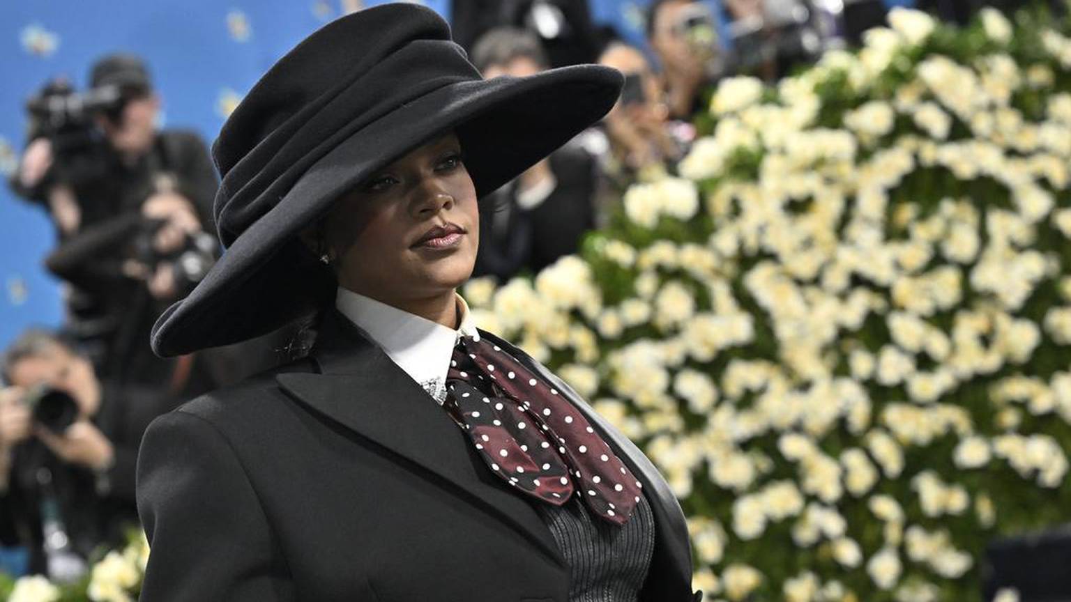 Video: Fashion expert reveals best Met Gala looks [Video]