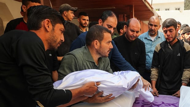 9 women, 3 children among Palestinians killed in Israeli attack on Gaza City school shelter [Video]