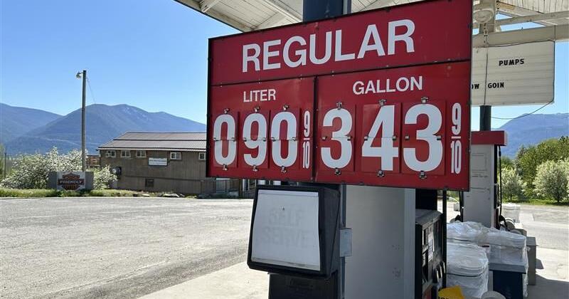 Small border business in Porthill struggles due to tariffs | News [Video]