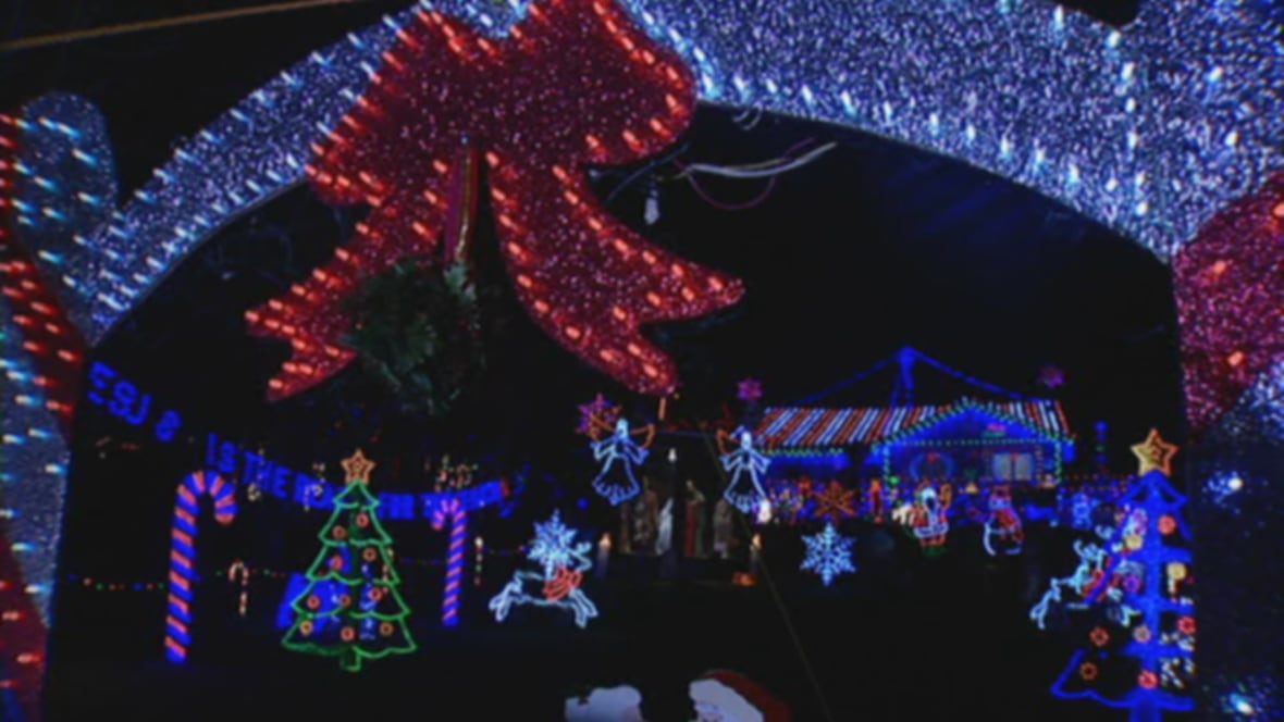 The lights will stay on at a North Rustico Christmas destination, despite death of James Gallant [Video]