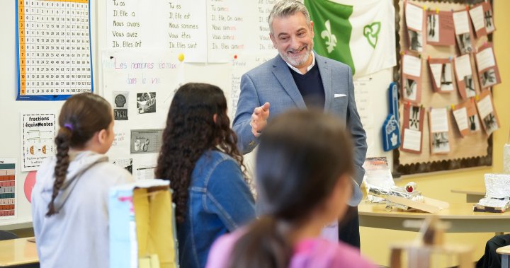 Ontario education minister blasts TDSB for considering cutting programs [Video]