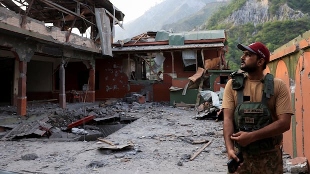 What led up to the current conflict between India and Pakistan? [Video]