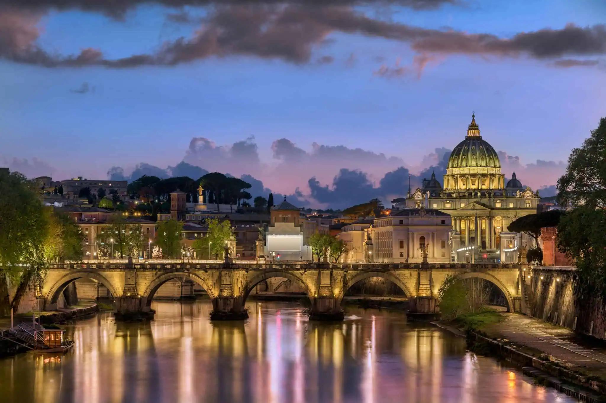 Canada issues travel advisories for Italy and these popular European countries [Video]