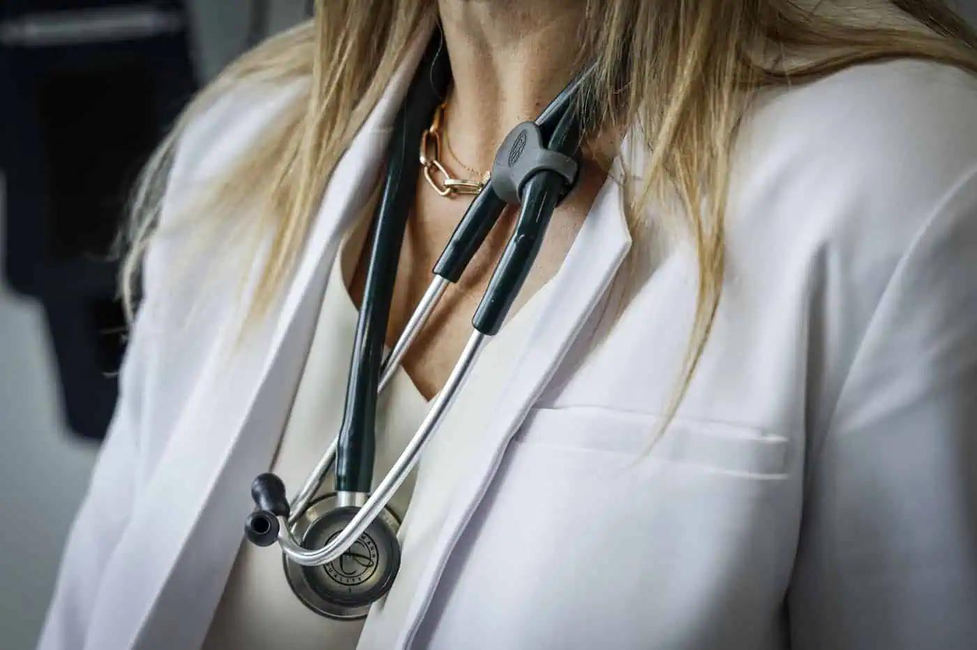 Some Ontario mayors against communities’ financial incentives to attract doctors [Video]
