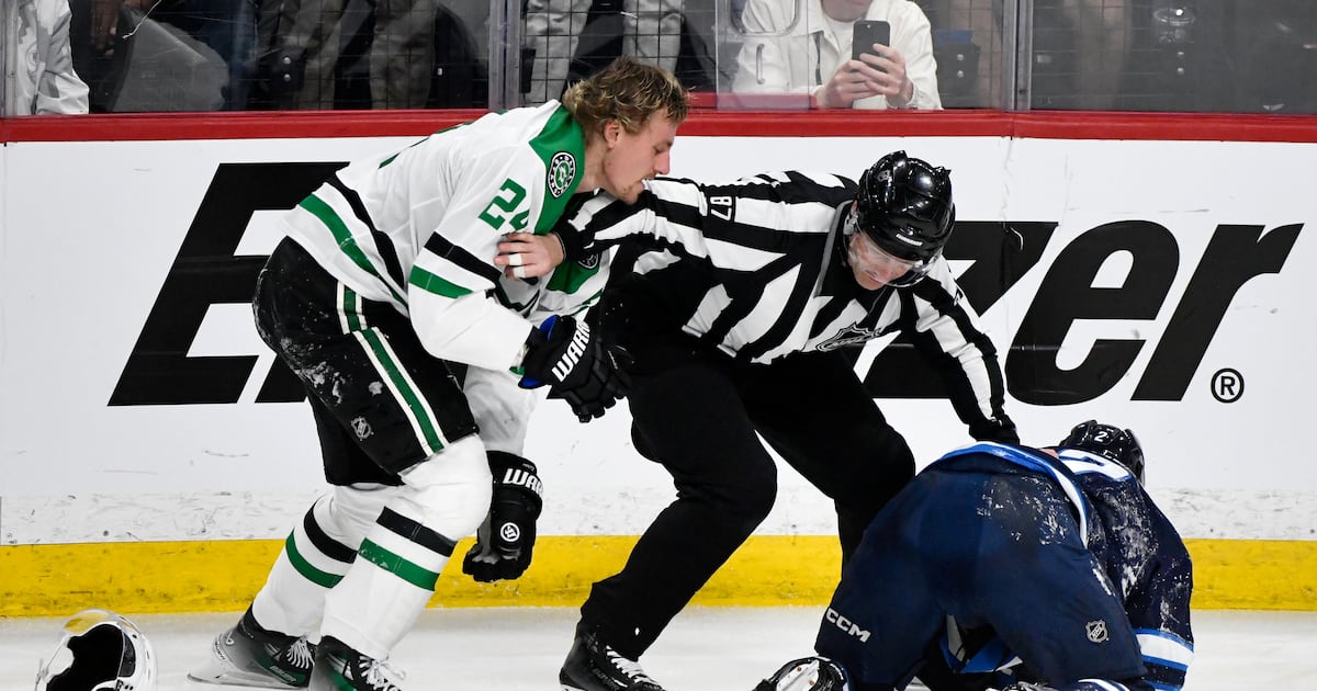 Mikko Rantanen has second straight hat trick as Stars beat Jets 3-2 in series opener  Boston 25 News [Video]
