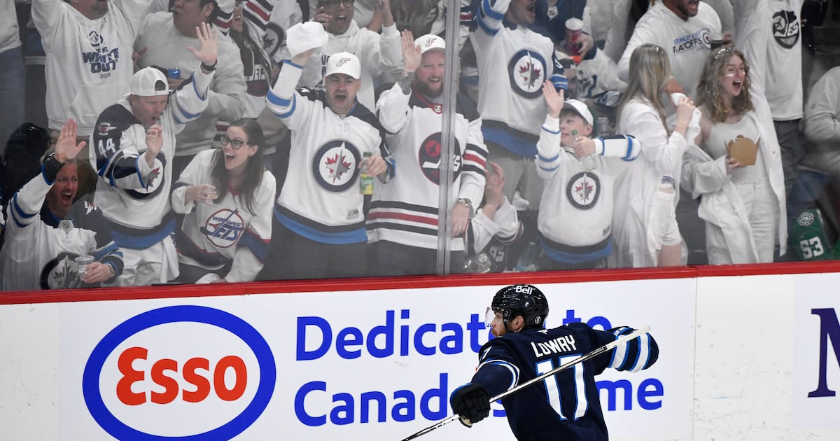 Connor Hellebuyck makes 21 saves, Jets beat Stars 4-0 in Game 2 to tie series  WSOC TV [Video]