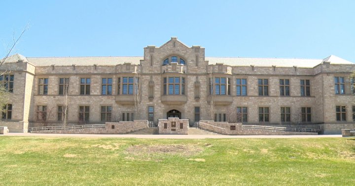 Saskatchewan post-secondary students will face higher tuition costs this fall [Video]