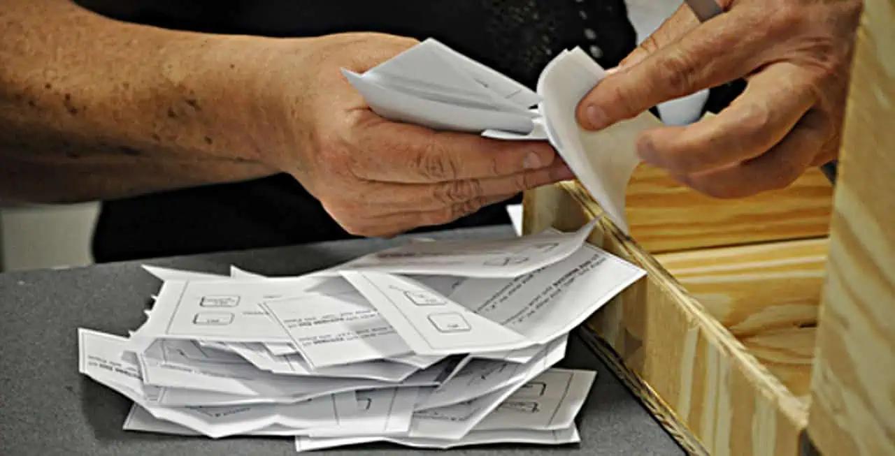 Elections Canada will take a second look at voting results from Ontario riding [Video]