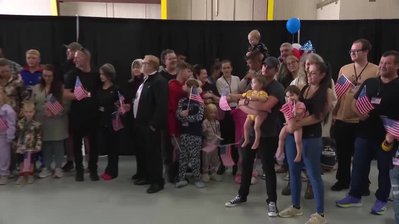 First white South Africans arrive in U.S. after being granted refugee status [Video]