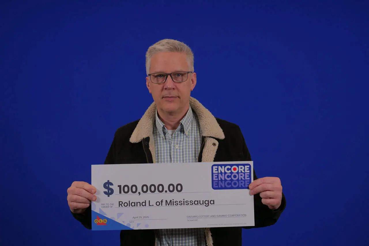 Photo evidence of big lotto win leaves Mississauga man’s daughter ‘in awe’ [Video]