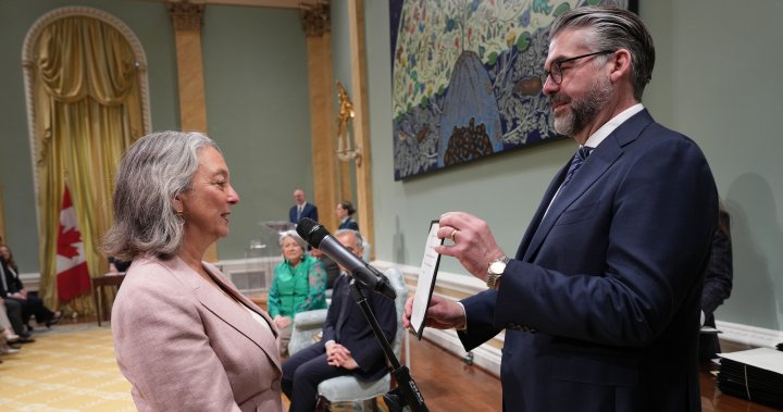 Alberta premier says Carneys pick for new federal environment minister has her very concerned [Video]