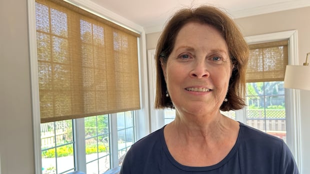 Quebec’s hearing aid plan for seniors only covers 1 ear. Critics are calling for change [Video]