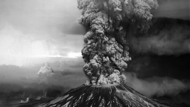 Canadians recall blast, fine ash from 1980 volcanic eruption at Mount St. Helens [Video]