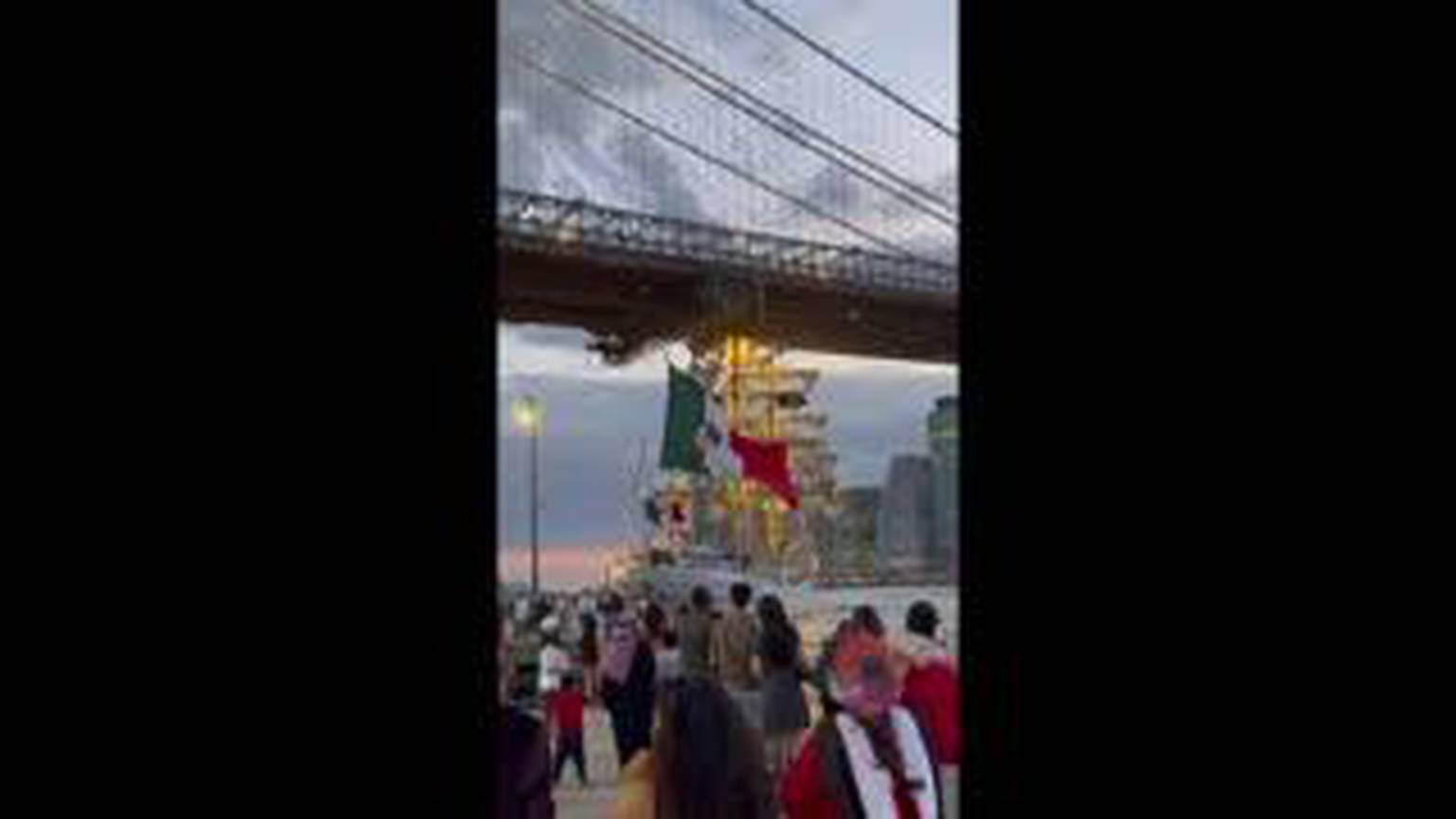 Mexican navy training vessel collides with New York