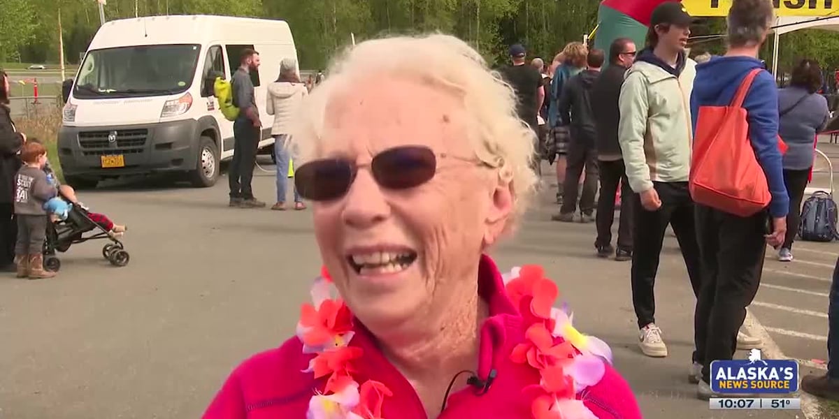 From 9 years old to 88, largest all women triathalon brings over 1000 triathletes to Anchorage [Video]