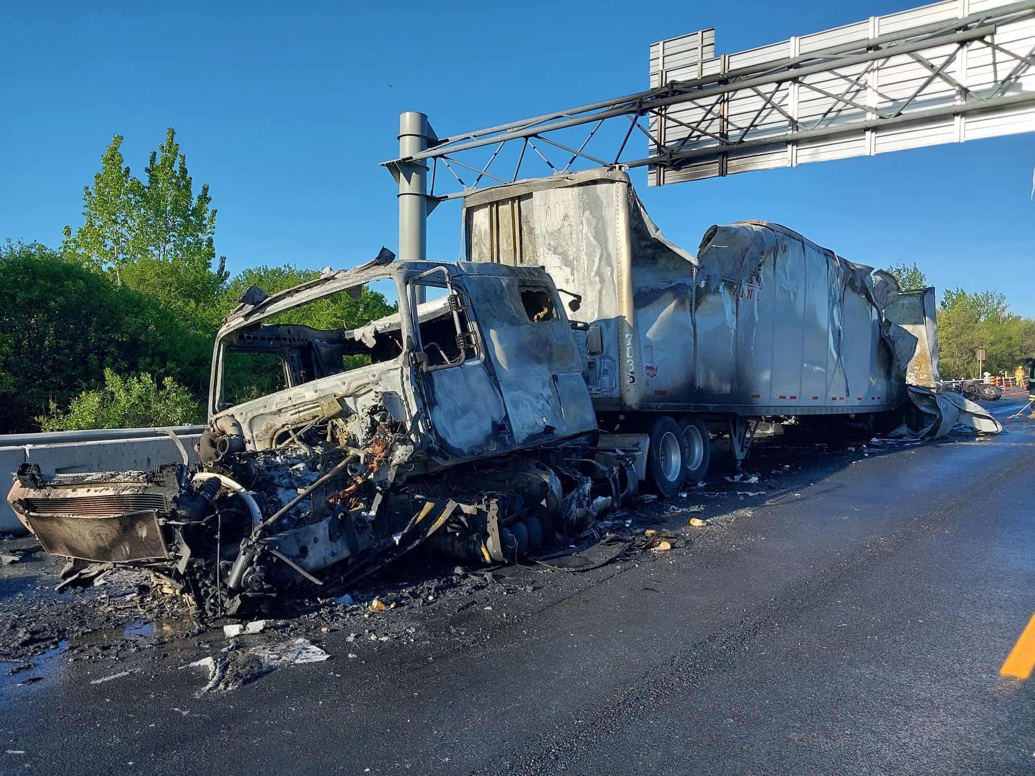 Traffic woes: Two eastbound lanes remain closed on Ontario highway after morning truck fire [Video]