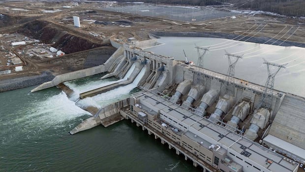 B.C. Hydro put to the test over rising energy needs, drought and trade uncertainty [Video]
