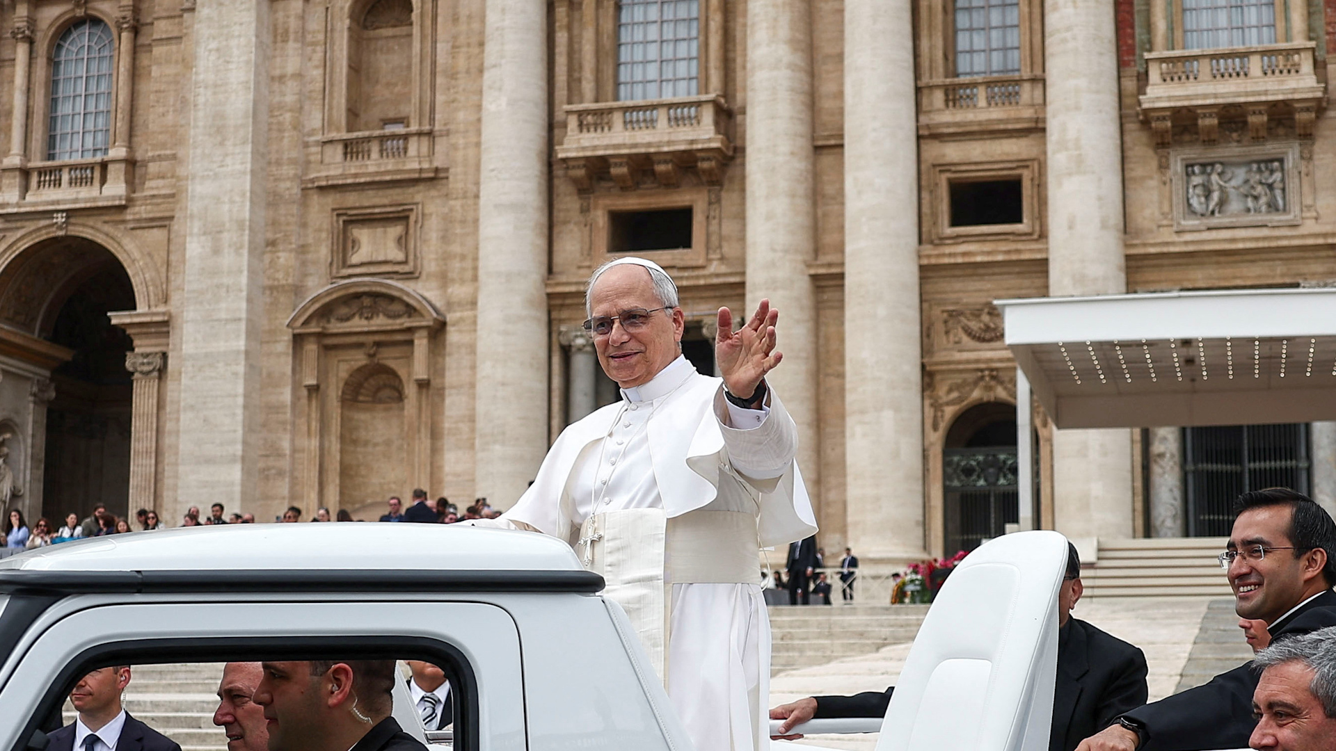 Video: Pope Leo calls for humanitarian aid trucks to enter Gaza | Crimes Against Humanity [Video]