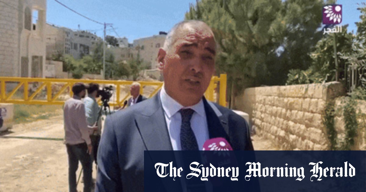Western diplomats scramble for cover as Israeli soldiers fire warning shots in West Bank [Video]