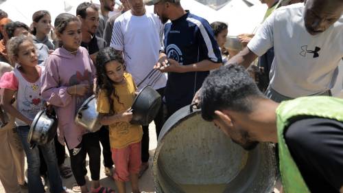 No food has made it to Palestinians in Gaza despite aid promise, WFP says [Video]