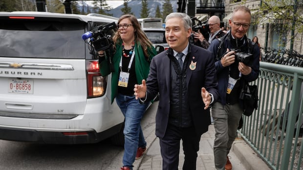 G7 finance ministers to wrap up summit in Banff [Video]