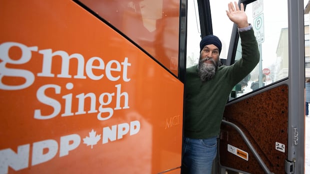 B.C. expected to play ‘extremely important’ role as federal NDP faces uncertain future [Video]