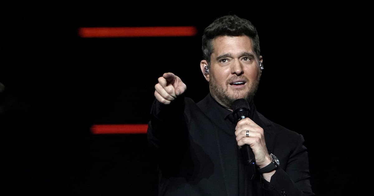 Panthers sign Canadian singer Michael Buble  for a cancer fund-raising cause  Boston 25 News [Video]