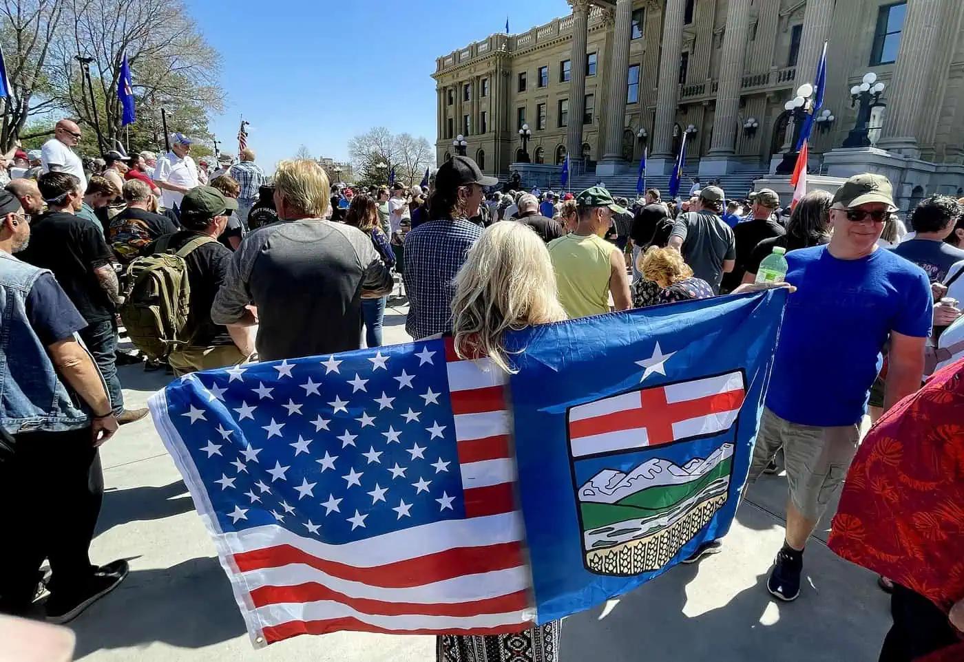More than half of Canadians say they understand Alberta separatism: poll [Video]