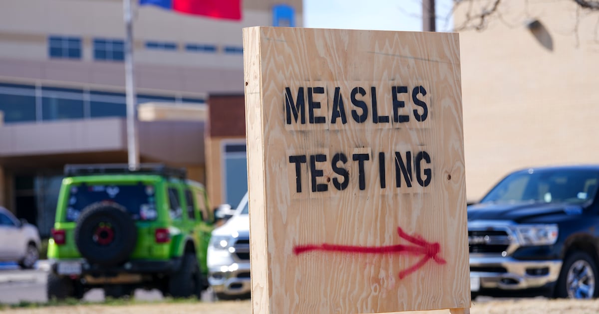 US measles case count climbs slightly to 1,046 cases, while Indiana