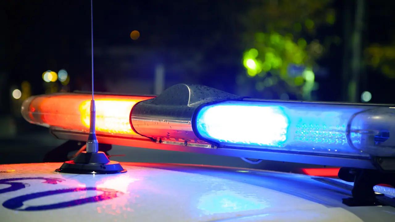 4 teen girls and 1 man dead in multi-vehicle crash in Ontario [Video]