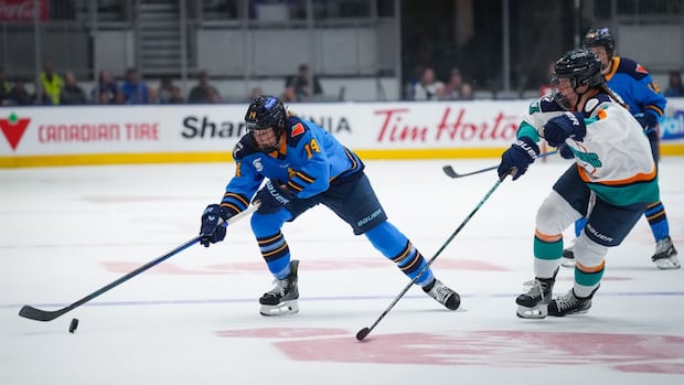 Toronto Sceptres defender Renata Fast  up for PWHL top defender and MVP  didn’t think she’d reach this level [Video]