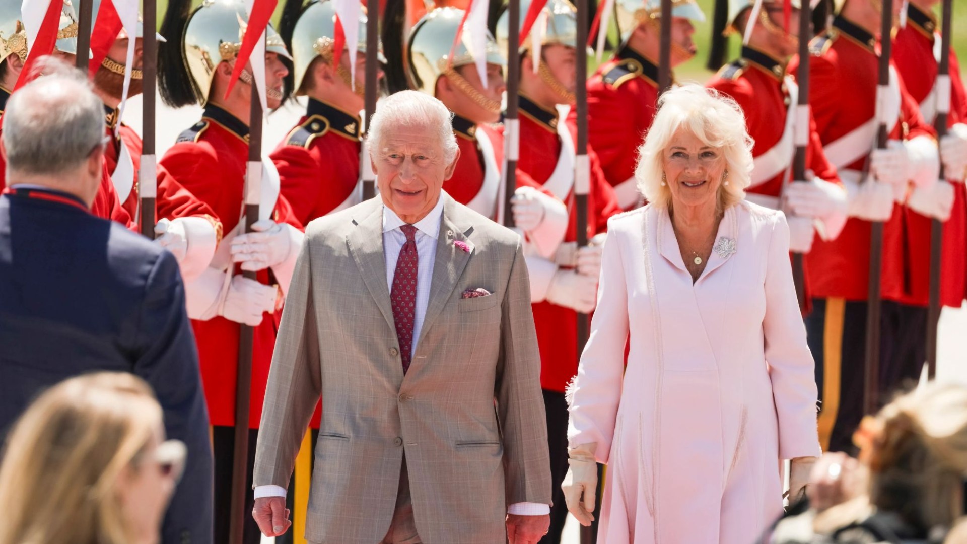 King Charles lands in Canada in first visit since Coronation amid Trumps call for nation to become 51st US state [Video]