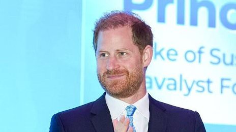 Prince Harry makes surprise trip to China as estranged father King Charles touches down in Canada for historic visit [Video]