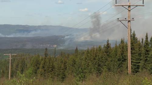 Town of Swan Hills evacuates south due to wildfire [Video]