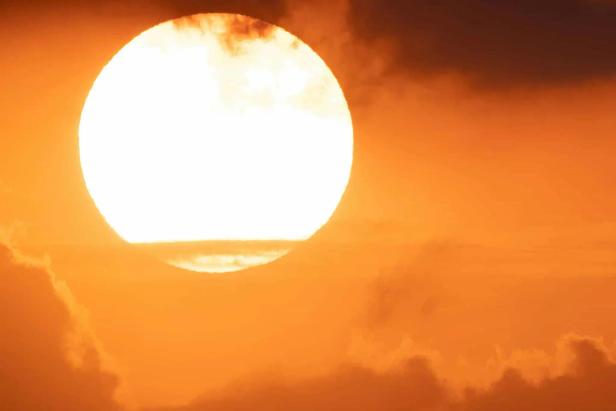 Warm summer in the forecast for much of Ontario [Video]