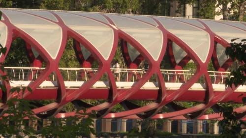 Heat warnings issued for most of Alberta [Video]