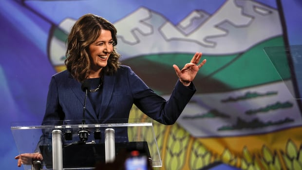 Poll suggests Alberta voters