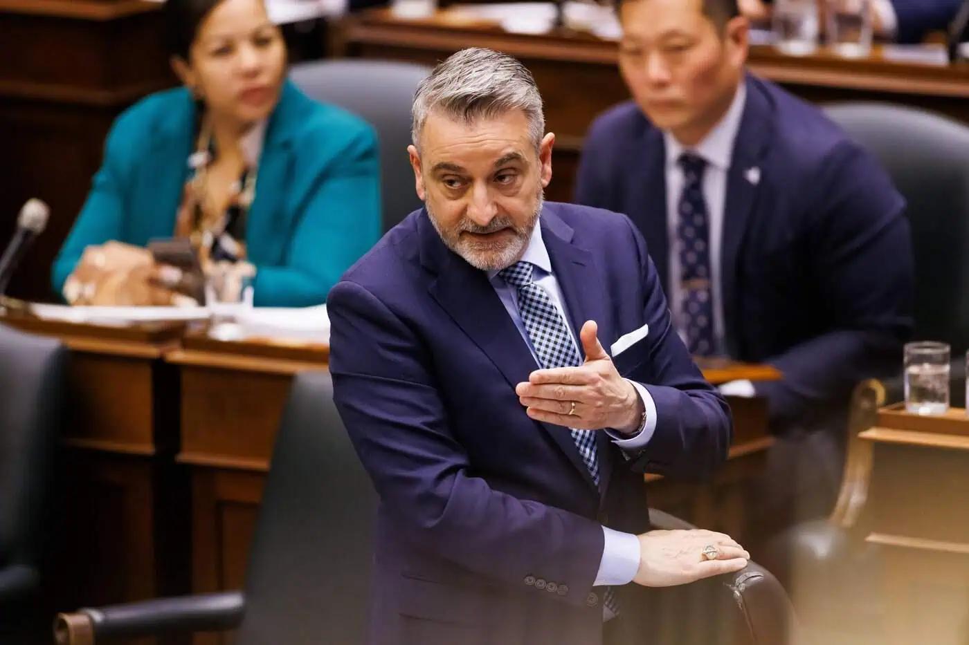Ontario to give education minister power to more easily take over school boards [Video]
