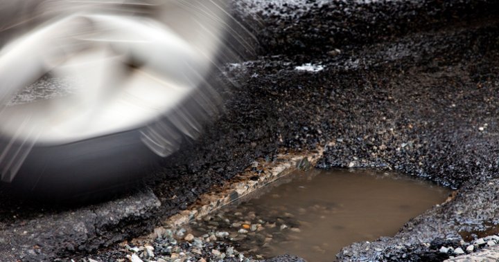Rural Manitoba roads earn dubious honours in CAA Worst Roads campaign – Winnipeg [Video]