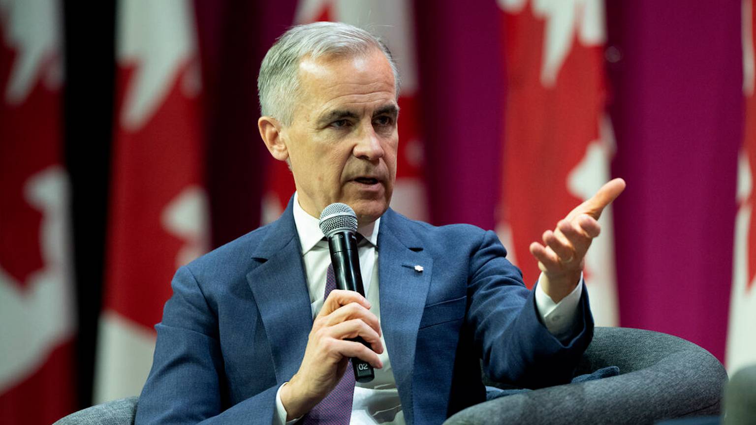 Carney says Ottawa has no immediate plans to overhaul municipal funding [Video]