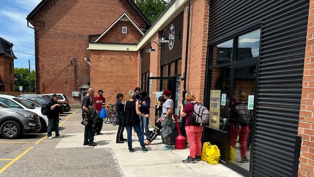 CBC Ottawa recognized with Canadian Screen Award for feature on fentanyl [Video]